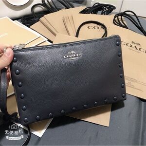 Coach crossbody shoulder bag